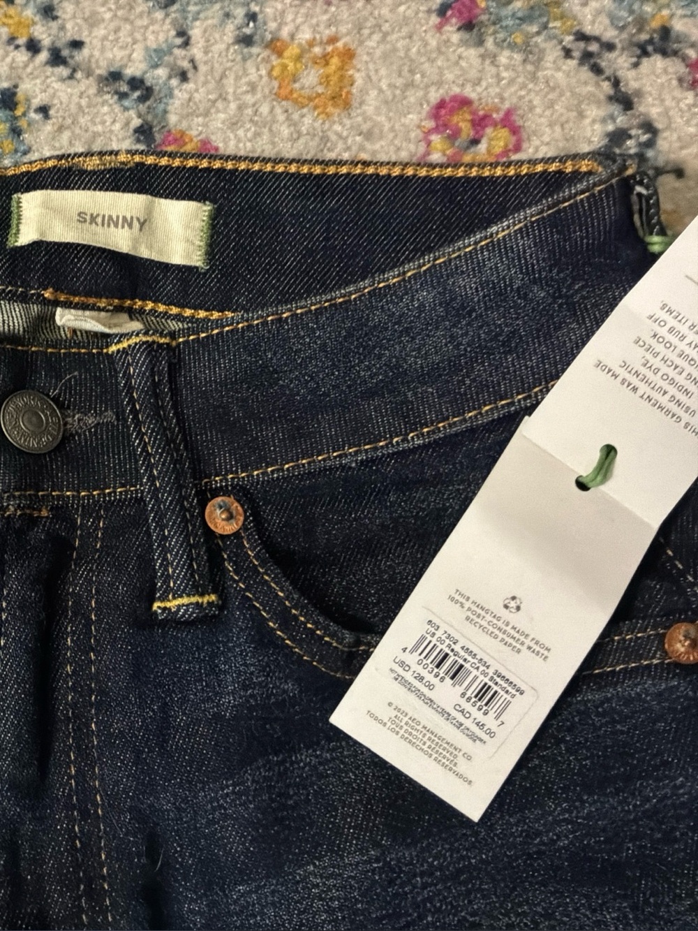 American Eagle Skinny Jeans — NEW WITH TAGS